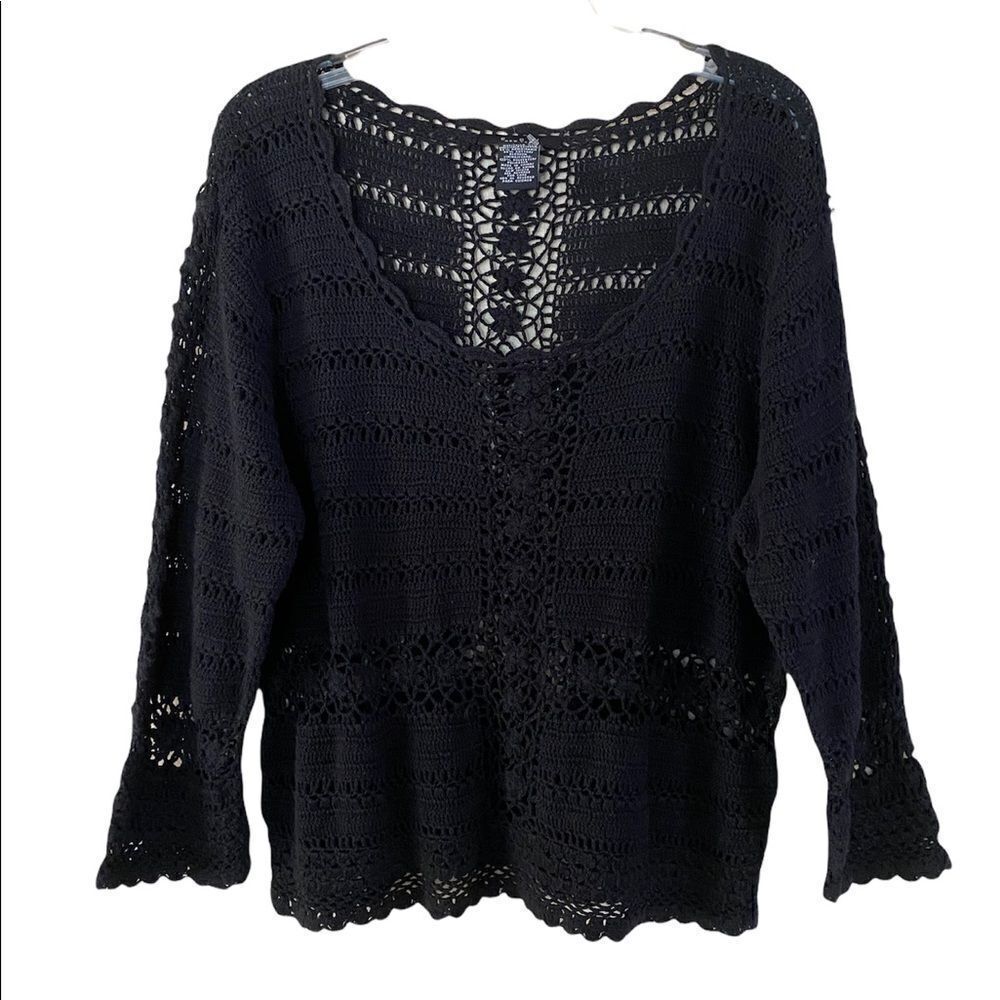E C I New York Woman’s Black Sweater